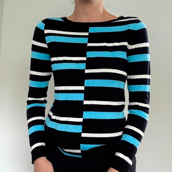 Y2K colorblock striped sweater top - Picture 5 of 8